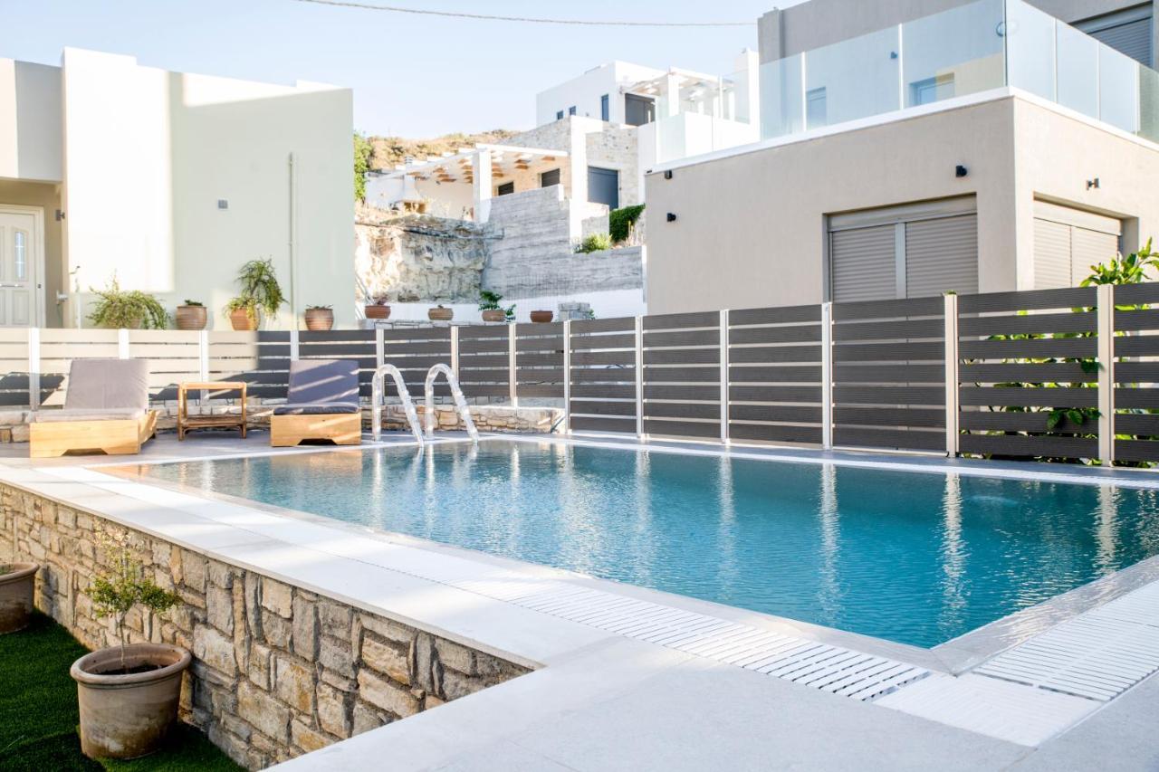 Kamilari Paradise Luxury Villa ภายนอก รูปภาพ